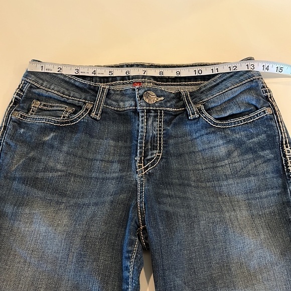 BKE Denim Kate Capri Stretch Mid Rise Size 27 - Picture 4 of 16